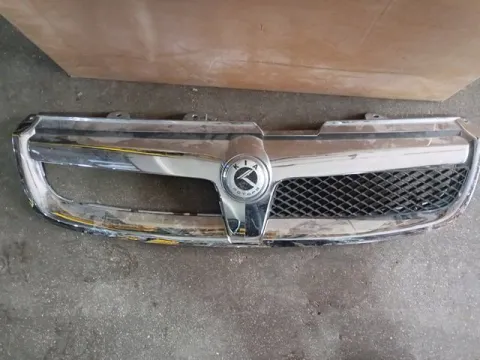 Μάσκα Εμπρός Νίκελ  ( Λείπει L Δίχτυ ) Ιμιτασιόν για KIA SPORTAGE (2004 - 2007) (JE) SUV- ΕΚΤΟΣ ΔΡΟΜΟΥ - 5dr , (2008 - 2010) (JE) 