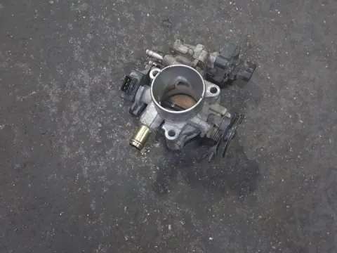 Σώμα Πεταλούδας 2227022050 για TOYOTA AURIS (2007 - 2009) E150 