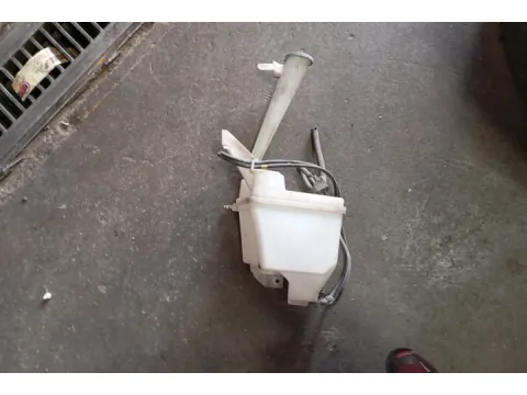 Δοχείο Υαλοκαθαριστήρων Με Μοτέρ για NISSAN PULSAR (2015 -)  - 