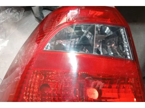 Φανάρι Πίσω Αριστερό Φιμέ Χωρίς Γραμμές  Ιμιτασιόν για OPEL VECTRA (1999 - 2002) B Sedan - 4dr  - 