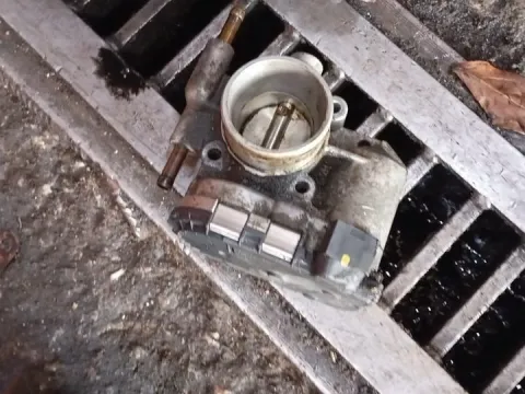 Σώμα Πεταλούδας 0280750133 για OPEL CORSA (2004 - 2006) C Hatchback - 5dr 