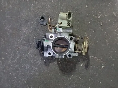 Σώμα Πεταλούδας 2227011010 για TOYOTA COROLLA (1997 - 1999) (A111) 