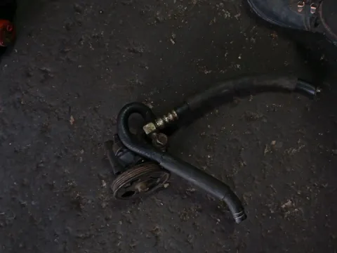 Αντλία Υδραυλικού Τιμονιού Μεταχειρισμένος για NISSAN ALMERA (1995 - 1998) (N15) 