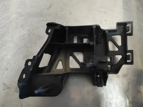 Βάση Προφυλακτήρα Εμπρος 502B1 για MAZDA 3 (2004 - 2006) (BK) 