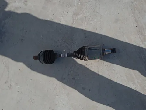 Ημιαξόνιο Εμπρός Δεξί για MERCEDES GLK-CLASS (2009 - 2012) (X204) 2150 (OM 651.912) diesel 170 220 CDI 4-matic 