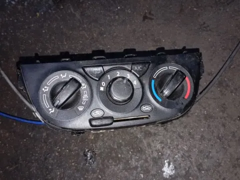 Χειριστήρια Καλοριφέρ για SUZUKI CELERIO (2015 - ) 