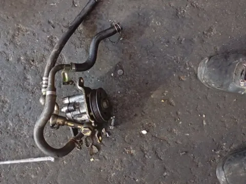 Αντλία Υδραυλικού Τιμονιού Μεταχειρισμένος για NISSAN MICRA (1998 - 2000) (K11) 