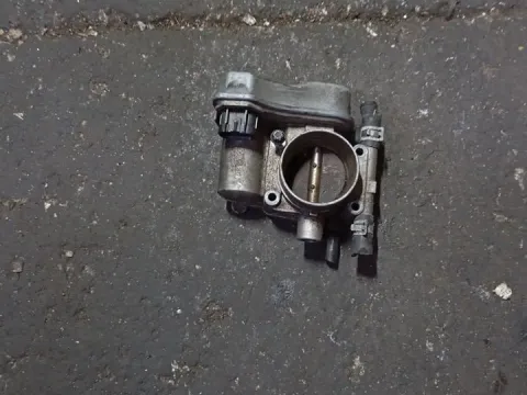 Σώμα Πεταλούδας 25177983 για OPEL CORSA (2000 - 2004) C 