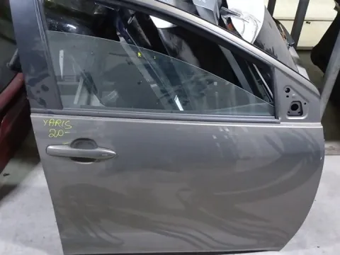 Πόρτα Εμπρός Δεξιά για TOYOTA YARIS (2020 - ) (XP210) Hatchback - 5dr *Ε*