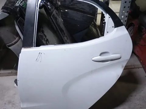 Πόρτα Πίσω Αριστερή για TOYOTA YARIS (2020 - ) (XP210) Hatchback - 5dr *Ε*