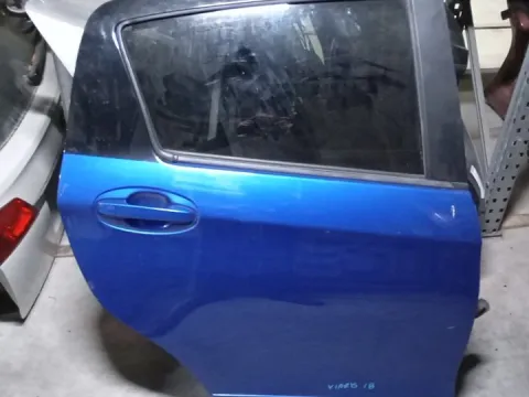 Πόρτα Πίσω Δεξιά Με Φάσα για TOYOTA YARIS (2017 - 2020) *Ε*
