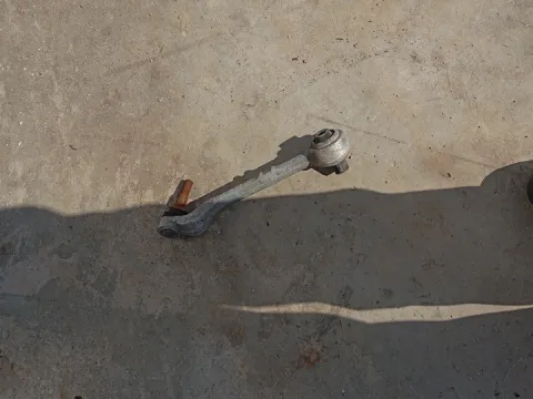 Ψαλίδι Εμπρός Αριστερό Κάτω για BMW 3 Series (2008 - 2012) (E90-1-2-3 F-L) 