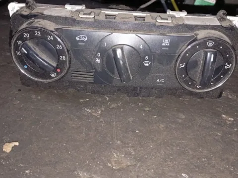 Χειριστήρια Καλοριφέρ A1698301785 για MERCEDES A - CLASS (2004 - 2008) (W169) 