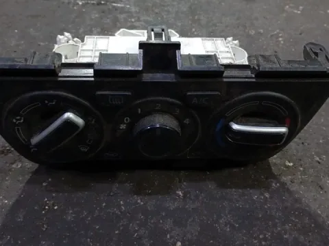 Χειριστήρια Καλοριφέρ 74400A52R0 για SUZUKI SWIFT (2017 - ) () 