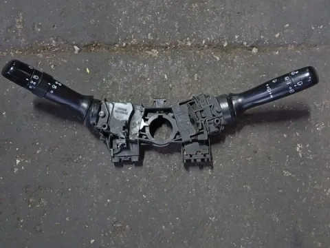Διακόπτης Φλας 17F001 για TOYOTA YARIS (2006 - 2009) (KL9) 