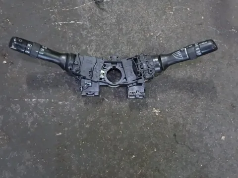 Διακόπτης Φλας 17F001 για TOYOTA YARIS (2006 - 2009) (KL9) 