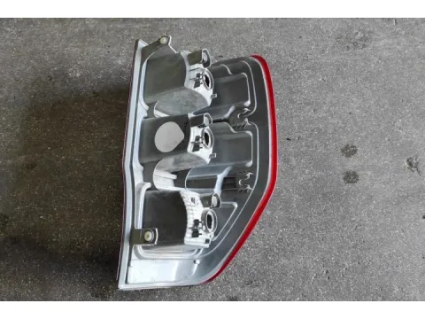Φανάρι Πίσω Αριστερό ( Ιμιτασιον - Με Ζημια ) για FORD RANGER (2013 - )  - 