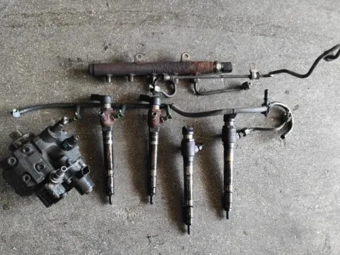 Αντλία Καυσίμου (Τρόμπα Πετρελαίου) Με Μπεκιέρα , και Μπεκ για FORD TRANSIT (2006 - 2012) Van 2200 (QWFA) Diesel 130 TDCi*Νεα γενια,Παλετα 2*