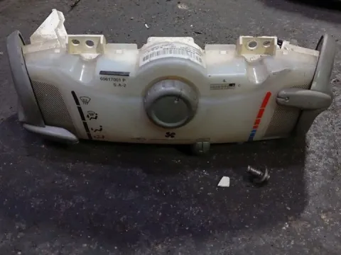 Χειριστήρια Καλοριφέρ 559000H020 για CITROEN C1 (2005 - 2008) (P) 