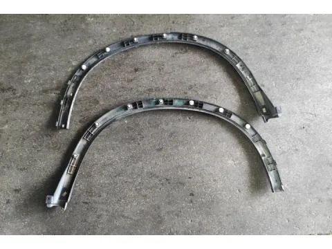 Σετ Φρύδια Πίσω για SUZUKI VITARA (2015-) - 