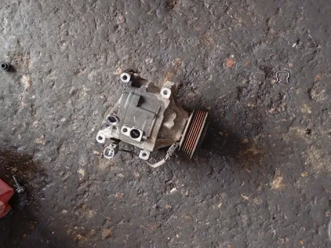 Συμπιεστής A-C (Κομπρέσορας) για TOYOTA COROLLA (2000 - 2002) (ZE111) 1400 4ZZ-FE Petrol 97 VVT-i 