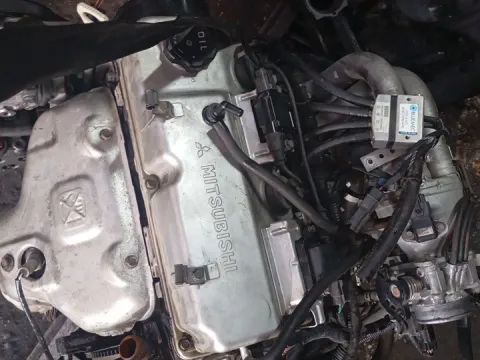 Κινητήρας Κορμός - Καπάκι 4G13 για MITSUBISHI CARISMA (1999 - 2004) (DA) Sedan - 4dr 1300 (4G13) Petrol 83 SOHC 16V 