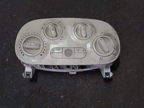 Χειριστήρια Καλοριφέρ για FIAT 500 (2007 - 2016) 