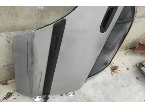 Πόρτα Πίσω Δεξιά ( Λιγο Χτυπημενη ) για MITSUBISHI CARISMA (1999 - 2004) (DA) Sedan - 4dr *Ε*  - 