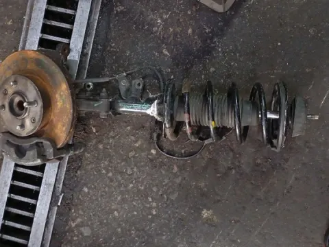 Άκρο Πλήρες Εμπρός Δεξί Με ABS για HYUNDAI i20 (2012 - 2015) ( ) 