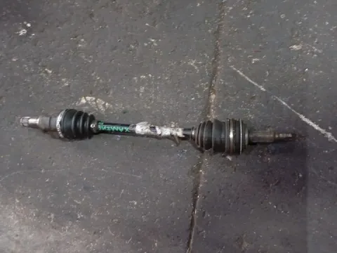 Ημιαξόνιο Εμπρός Αριστερό για TOYOTA YARIS (2003 - 2005) (XP10) 1300 2SZ-FE petrol 86 SCP12 