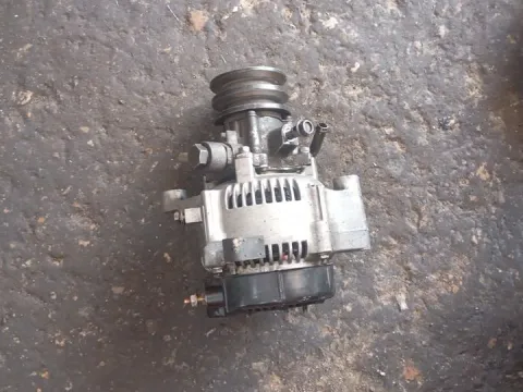 Δυναμό - Εναλλάκτης για TOYOTA HI-LUX (1998 - 2001) (N140-170) 2400 2L diesel 79 LN145 