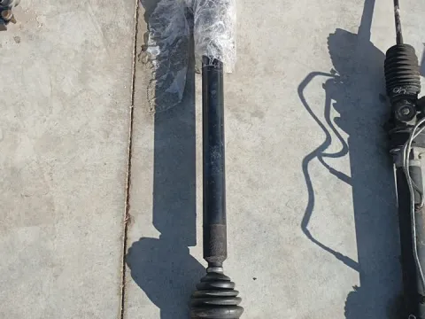 Ημιαξόνιο Εμπρός Δεξί Με ABS για VW GOLF (2004 - 2008) Mk5 (1K1) 