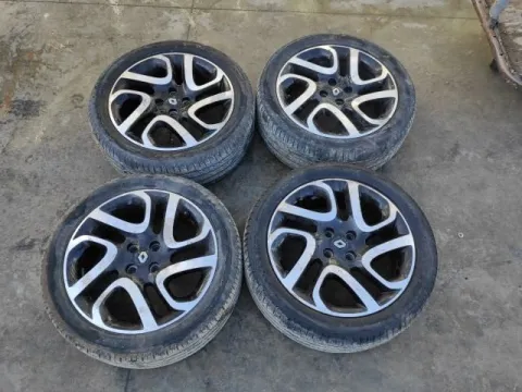 Ζαντολάστιχα Αλουμινιου Τετραδα 225/45 R17 Με Λατιχα pirelli για RENAULT CAPTUR (2014 - 2016) *E*