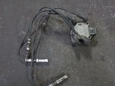 Πολλαπλασιαστής 032905106B για AUDI A3 (2000 - 2003) (8L) 