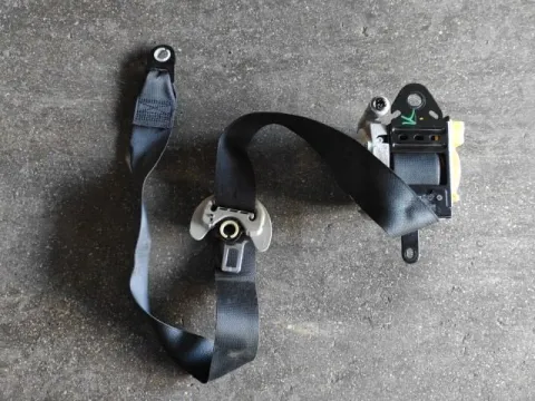 Ζώνη Ασφαλείας Εμπρός Αριστερή για TOYOTA AVENSIS (2003 - 2006) (T250) , (2006 - 2008) (T250) 