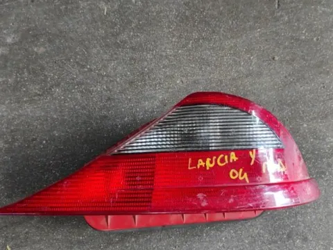 Φανάρι Πίσω Δεξί ( Με προβλημα στην Βαση ) για LANCIA Y (2001 - 2003) (840A) 