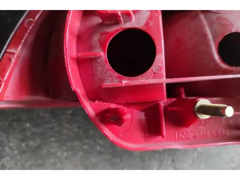 Φανάρι Πίσω Δεξί ( Με προβλημα στην Βαση ) για LANCIA Y (2001 - 2003) (840A)  - 