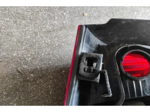 Φανάρι Πίσω Δεξί ( Με προβλημα στην Βαση ) για VW POLO (2002 - 2005) (9N)  - 