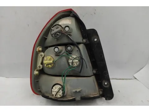 Φανάρι Πίσω Δεξί ( Ελαττωματικό ) για HYUNDAI ACCENT (1999 - 2002) (CG) (LC) Sedan 4dr  - 