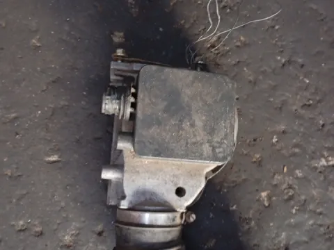 Μετρητής Μάζας Αέρος (MAF - LUFT - AIR FLOW) 0280200201 για BMW 3 Series (1983 - 1987) (E30) 