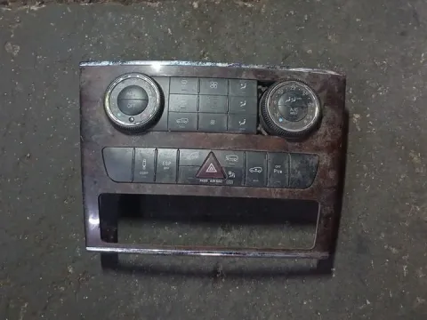 Χειριστήρια Καλοριφέρ A2518707289 για MERCEDES M-CLASS (2005 - 2008) (W164) 