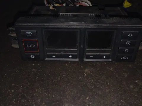 Χειριστήρια Καλοριφέρ 8L0820043M για AUDI A3 (1996 - 2000) (8L) 