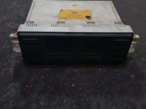 Χειριστήρια Καλοριφέρ 8L0820043D για AUDI A3 (1996 - 2000) (8L) 