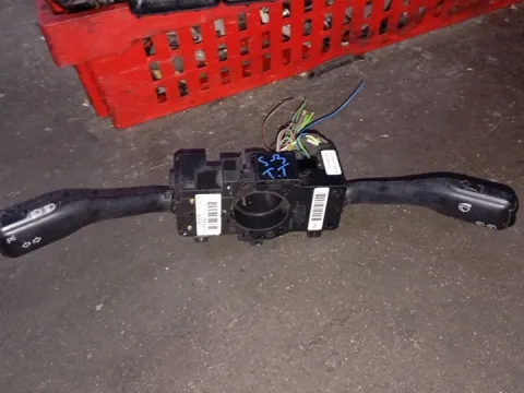 Διακόπτης Φλας 8L0953513G για SKODA OCTAVIA (2000 - 2008) 4 (1U2-5) 