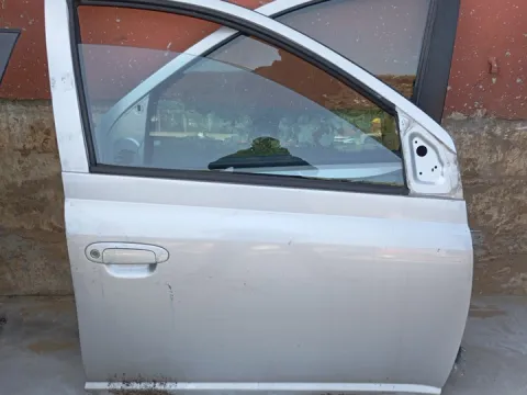 Πόρτα Εμπρός Δεξιά για TOYOTA YARIS (1999 - 2002) (XP10) , (2003 - 2005) (XP10) *Ε*