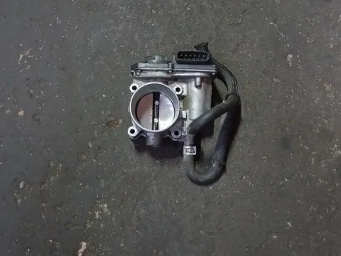 Σώμα Πεταλούδας 220300Τ050 για TOYOTA AVENSIS (2009 - 2012) (T270) 