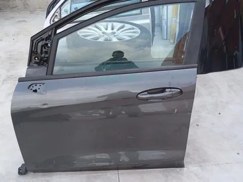 Πόρτα Εμπρός Αριστερή ( Οχι Πολυ Καθαρη ) για FORD FIESTA (2017 - ) Hatchback - 5dr *Γ*