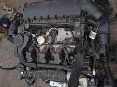 Κινητήρας Κορμός - Καπάκι HN05 για PEUGEOT 2008 (2019 - ) 1200 (HN05) Vti 12V PureTech 100 Petrol ITALY