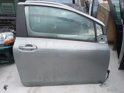 Πόρτα Δεξιά Δίπορτη για TOYOTA YARIS (2006 - 2009) (KL9) Hatchback - 3dr , (2009 - 2012) (XP90) *Ε*