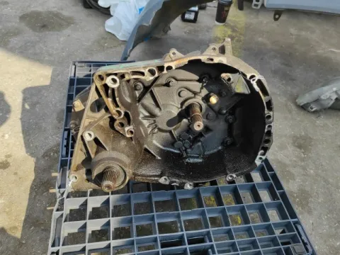 Κιβώτιο Ταχυτήτων - Σασμάν  ( Για Ανταλλακτικά ) Απο RENAULT CLIO (2001 - 2005) (BB_) (CB_) (BB) Hatchback - 5dr 1500 (K9K700) Diesel 65 dCi * Νέα Γενιά * ΠΑΛΕΤΑ 595 * 